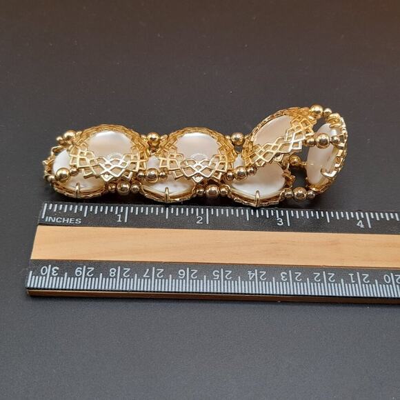 White Pearled Cabochon Stretch Bracelet, Gold Tone Filigree Frames, 7" plus - Picture 6 of 8